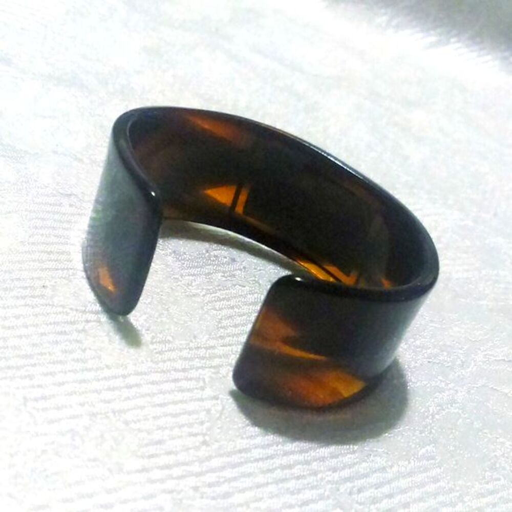 Faux Tortoise Shell Rhinestone Cuff Bracelet - Picture 5 of 7